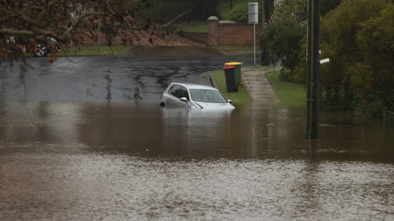 Australia përballet me vërshime