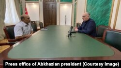 Джансух Адлейба и Аслан Бжания