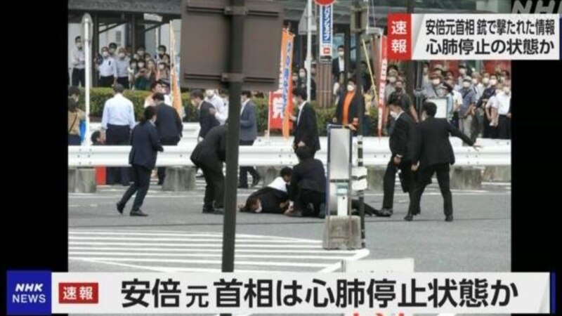 Bivši premijer Japana Šinzo Abe u kritičnom stanju, napadač priveden