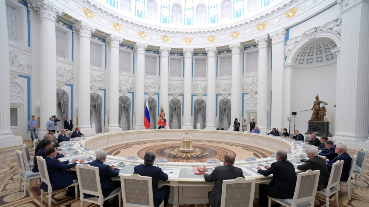 Русия тайно е похарчила повече от 300 млн. долара от