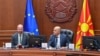 Претседателот на Европскиот совет Шарл Мишел присуствуваше на Владината седница на која заедно со премиерот Димитар Ковачевски и членовите на Владата дискутираа за европскиот предлог за тргање на бугарското вето од македонските евроинтеграции.