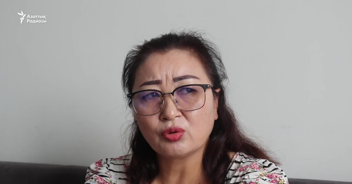 Порно лесбиянка камерасы Сүйкімді сұлу өзінің дымқыл қынапшасына мүшесін алады