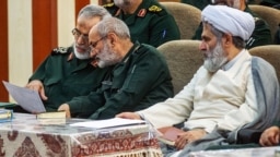 حسین طائب، محمد کاظمی و حسین نجات در آیین معارفه جانشین و معاونان سپاه در ۲۹ اردیبهشت ۹۸