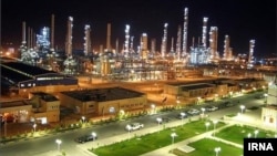 Oil facilities in Iran