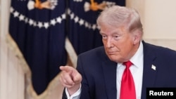 Трамп у жорсткій формі закликав Тегеран відкрити протоку, пригрозивши «серйозними наслідками у разі відмови»