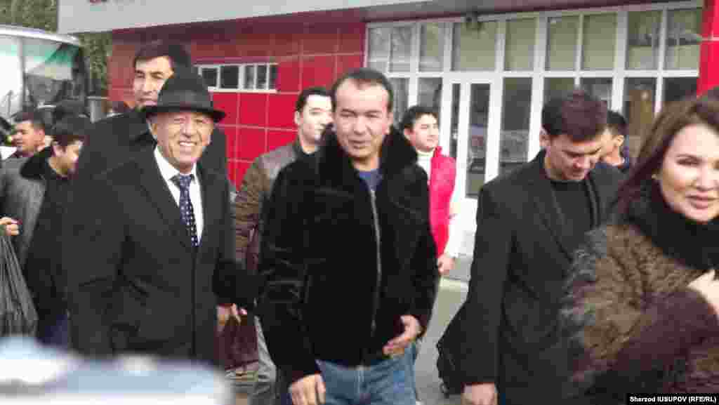 Uzbekistan / Kyrgyzstan - October 26 Uzbek delegation consisting of 140 people came to the city of Osh.