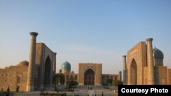 Registan Sqaure, Samarkand, Uzbekistan (courtesy of Shinichi Nagata)