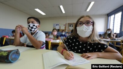 Maqedonia e V.: Jo të gjitha shkollat hapin dyert për nxënës më 1 tetor