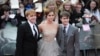 Эмма Уотсон с актерами Дэниелом Рэдклиффом и Рупертом Гринтом – двумя другими "звездами" фильмов о Гарри Поттере 