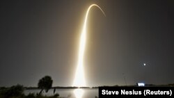 Старт ракеты-носителя Falcon Heavy, 25 июня 2019 года.