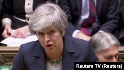 ترزا می پیش از رای گیری چهارشنبه در پارلمان بریتانیا سخنرانی کرد.
