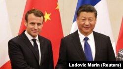 د چين ولسمشر ژي جين بينګ او د فرانس ولسمشر ايمانويل ماکرون