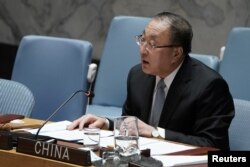 Ambasadorul Chinei la ONU, Zhang Jun, s-a poziționat, așa cum era de așteptat, de partea Rusiei, numind NATO „un produs al Războiului Rece.”