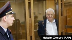 Ռուսաստան - Ֆրոդե Բերգը դատարանում սպասում է վճռի ընթերցմանը, Մոսկվա, 16-ը ապրիլի, 2019թ. 
