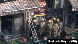 Հնդկաստան - Հրշեջները և ոստիկանները դեպքի վայրում, Դելի, 12-ը փետրվարի, 2019թ․