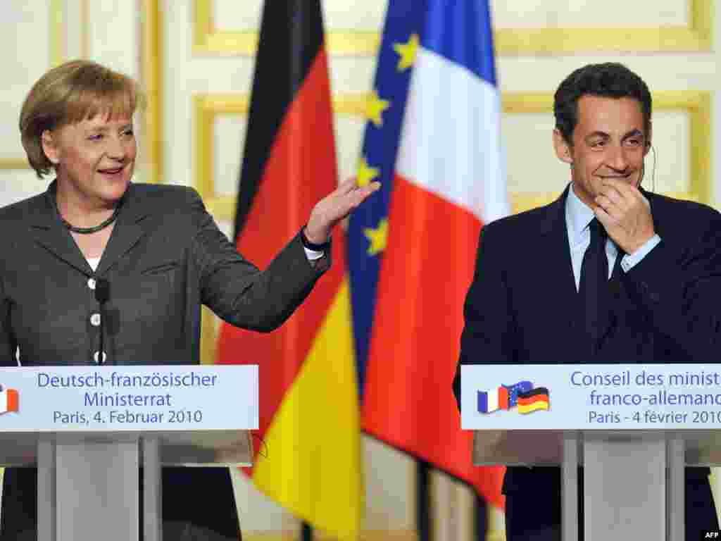 Германската канцеларка Ангела Меркел и францускиот претседател Никола Саркози по средбата во Париз на 04.02.10.
