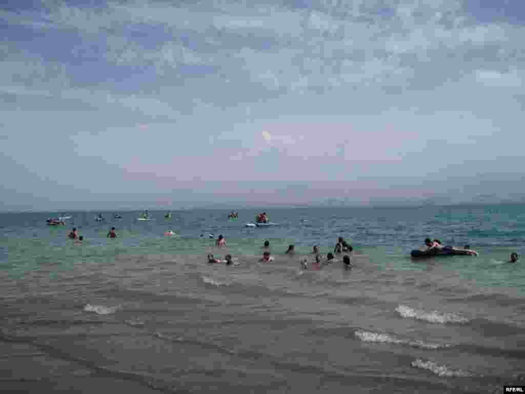 Дар соҳили Баҳри Тоҷик #33