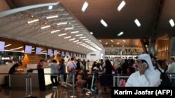 Mera se neće primenjivati na supružnike u braku sa egipatskim državljanima ni na studente.