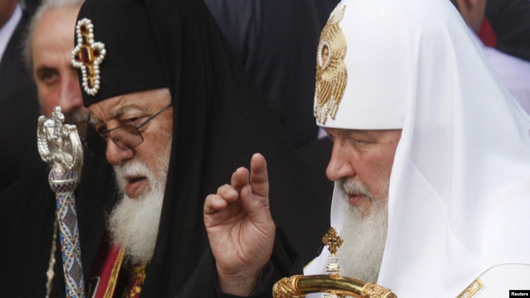 Католикос-Патриарх Всея Грузии Илия Второй и Патриарх Московский и всея Руси Кирилл (архивная фотография)