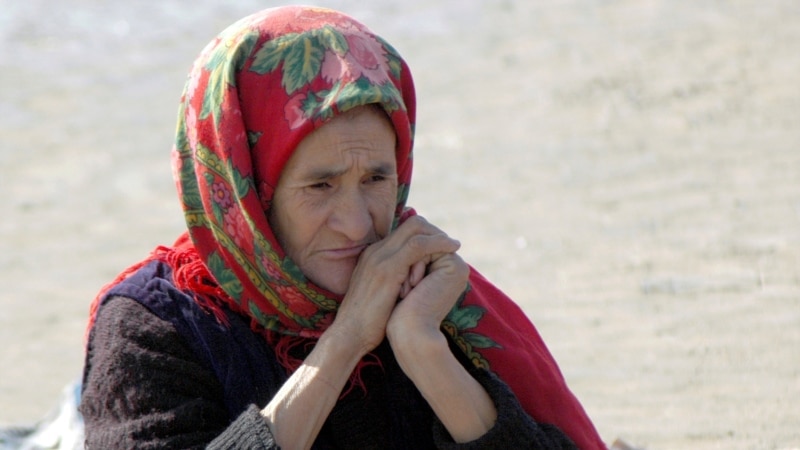Türkmenistanda ýene ykdysady ösüş tassyklandy, ilatyň kynçylyklary agzalmady