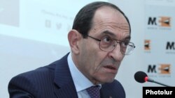 Заместитель министра иностранных дел Армении Шаварш Кочарян (архив)