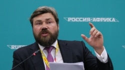 Konstantin Malofeyev speaks at a panel discussion at an economic forum in Sochi, Russia, on October 23.