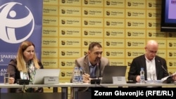 Zlata Đorđević, Zlatko Minić i Nemanja Nenadić iz Transparentnosti Srbija, Beograd, 31. mart 2025. 