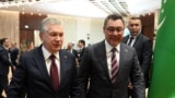 Prezidentlar Shavkat Mirziyoyev va Sadir Japarov Bishkek sammitida. 6-noyabr, 2024-yil.