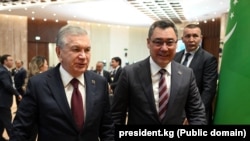 Prezidentlar Shavkat Mirziyoyev va Sadir Japarov Bishkek sammitida. 6-noyabr, 2024-yil.