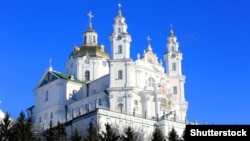 Свято-Успенський собор на території Почаївської лаври