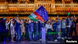 კანონის მიხედვით, უნგრეთის პრეზიდენტმა არჩევნებიდან 30 დღის განმავლობაში ახალი პარლამენტი უნდა მოიწვიოს.