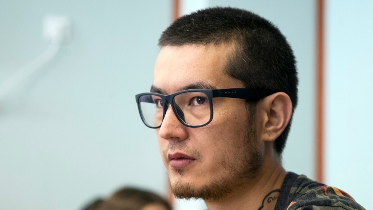 Moscow Court Fines Uzbek Journalist Feruz Issues Suspended Deportation