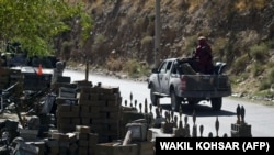 آرشیف، شماری از طالبان مسلح در پنجشیر