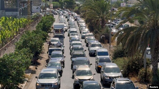 Sulmet izraelite në Liban detyrojnë mijëra familje të zhvendosen
