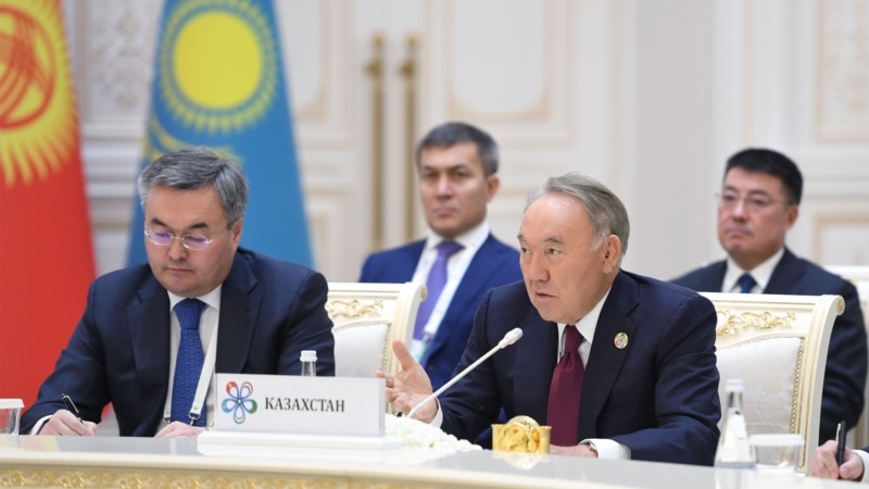 Глава МИД Казахстана заявил, что «не знает», о чём Назарбаев говорил с Путиным в Москве