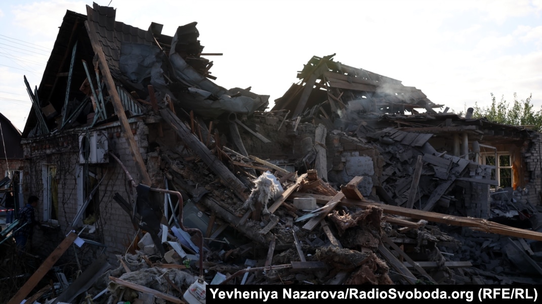 希少 Die deutsche Katastrophe The German catastrophe: Reflections