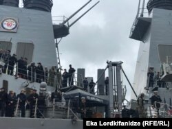 Военный эсминец США «Росс», прибывший в Батуми 21 апреля, территориальные воды Грузии покинет 25 апреля