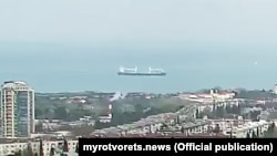 Судно LAODICEA на входе в Севастопольскую бухту, 31 января 2021 года