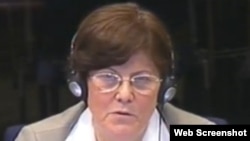 Svjedokinja Ewa Tabeau na suđenju Radovanu Karadžiću, 1. svibanj 2012.