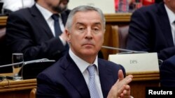  Milo Djukanovic, liderul Partidului Democrat al Socialliștilor