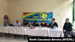 Сотрудники детского дома "Виктория" во Владикавказе