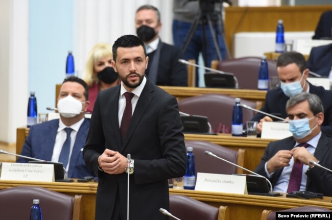 Kryetari i Partisë Demokratike të Socialistëve, Danijel Zhivkoviq.