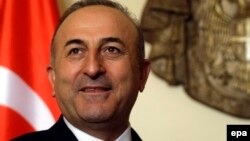 Türkiýäniň daşary işler ministri Mewlut Çawusoglu