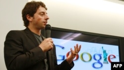Google компаниясының негізін қалаушылардың бірі Сергей Брин. Нью Йорк, 23 маусым 2008 жыл