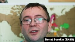 Editor In Chief Nikolai Yablonsky reportedly had his computers smashed.