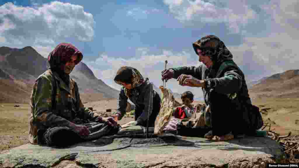 عشایر دشت لار