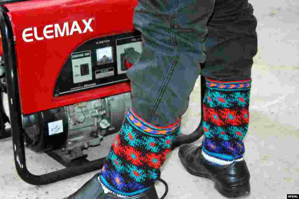 Мӯди нав: Ҷӯроби бадахшӣ #13