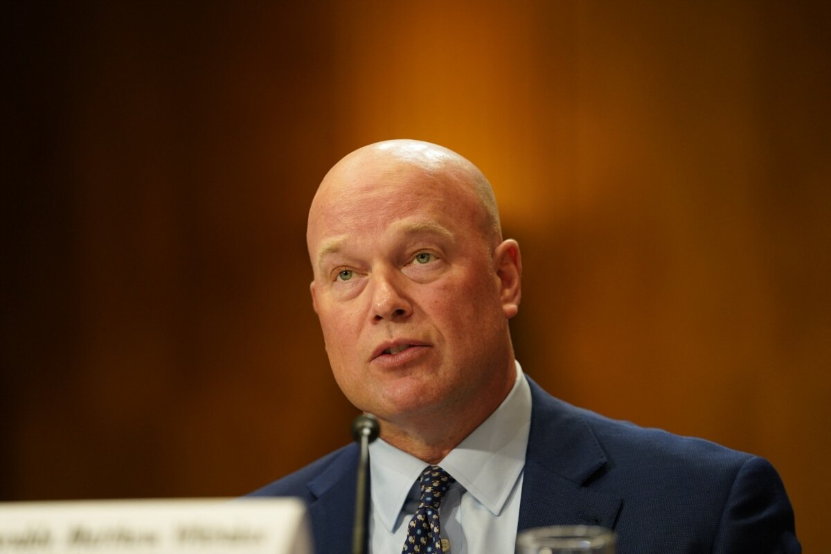 Очільник місії США при НАТО закликав «обидві сторони» до деескалації у війні Росії проти України