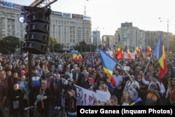 AUR, partidul condus de George Simion, a organizat în pandemia de Covid proteste antivacciniste, sfidând restricțiile.