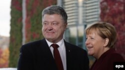 Петро Порошенко і Анґела Меркель (фото архівне)